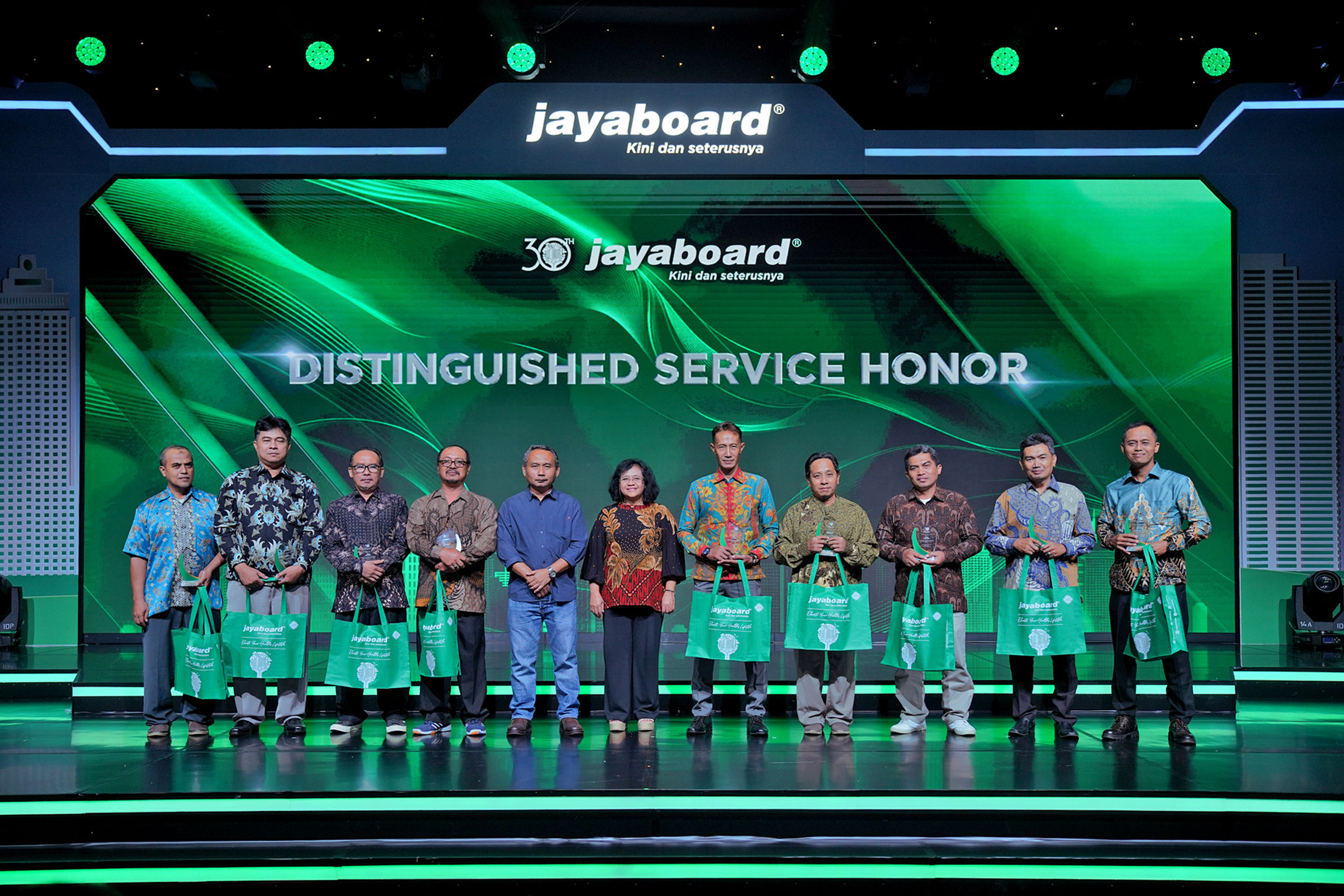 Jayaboard® 30th - Apresiasi 9 Karyawan